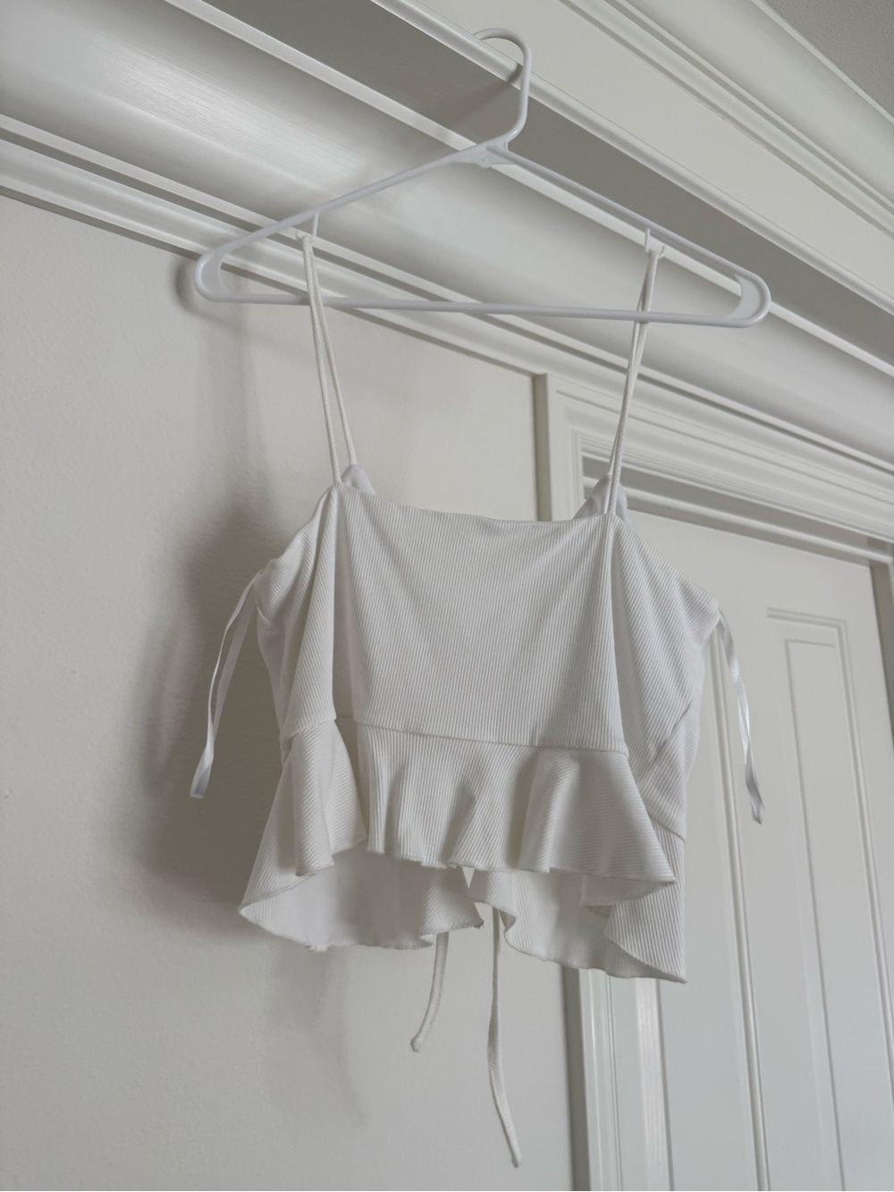 Lovers + Friends White Ribbed Drawstring Cami - Picture 2 of 2